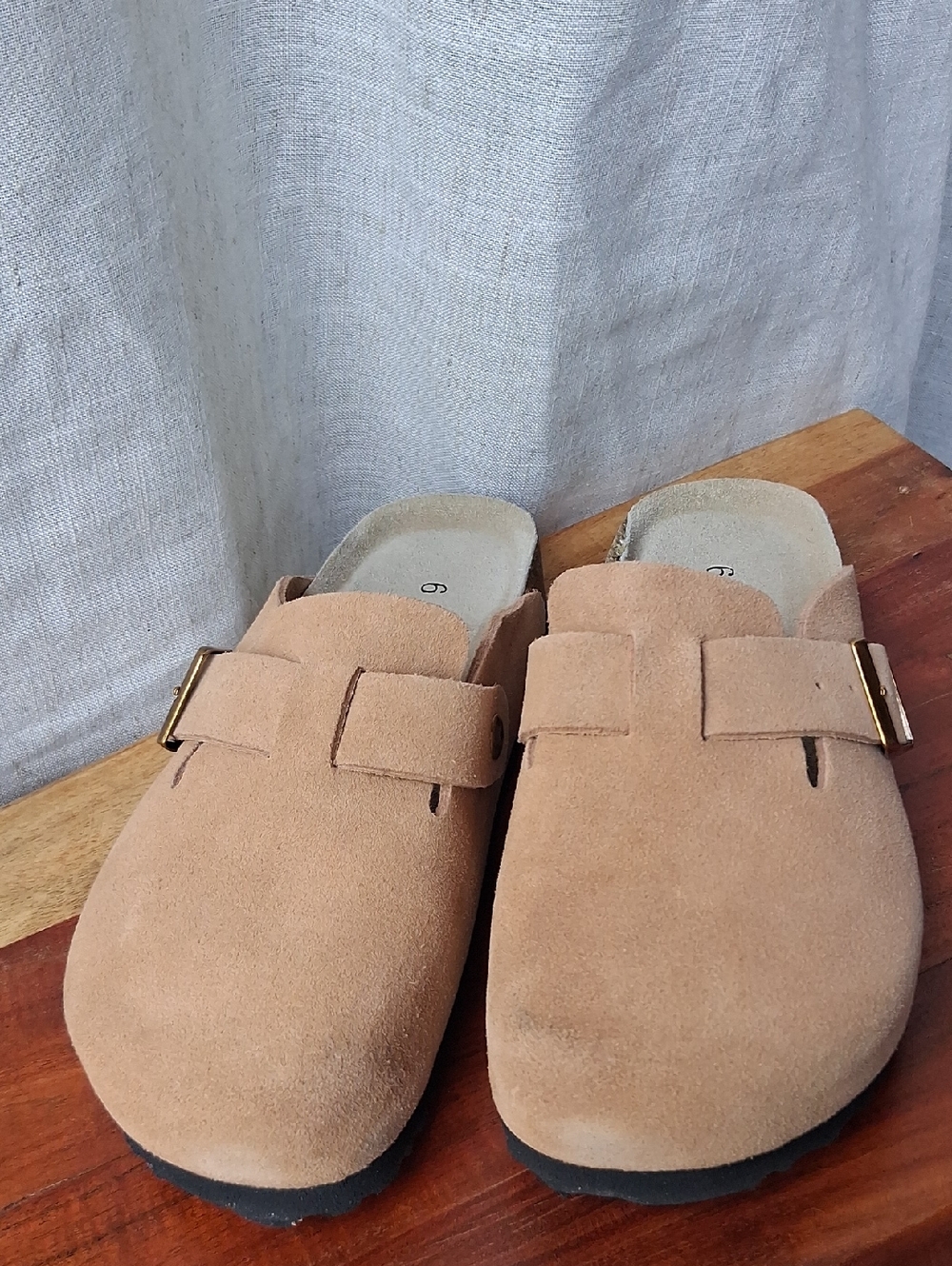 "Pre-Loved" Quince Water Repellent Suede Clog Mule Pecan Tan 6 - Picture 11 of 13